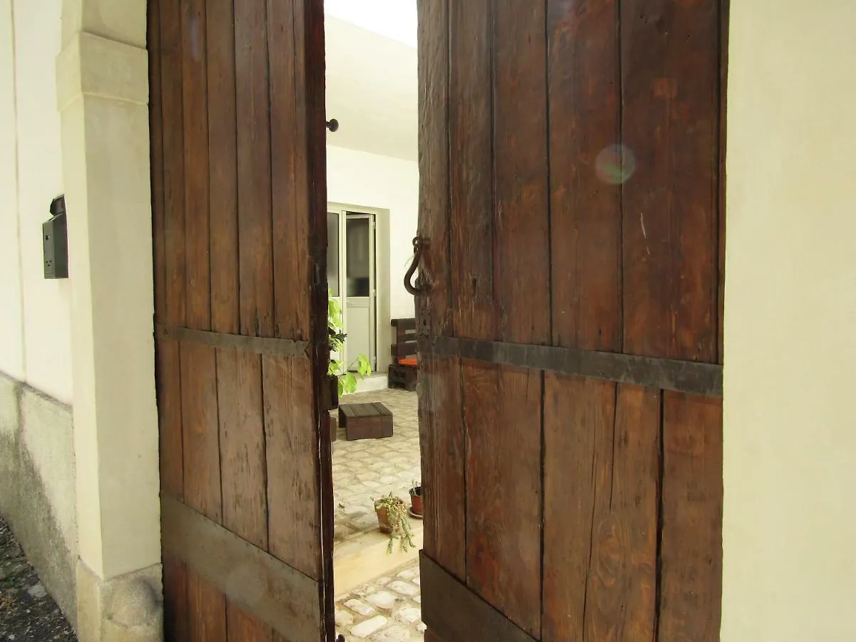 Bed and Breakfast Il Cortile 1940 Scicli 0*,